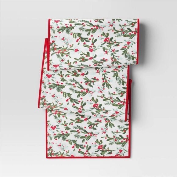 Christmas Berries Reversible Table Runner - Picture 1 of 6